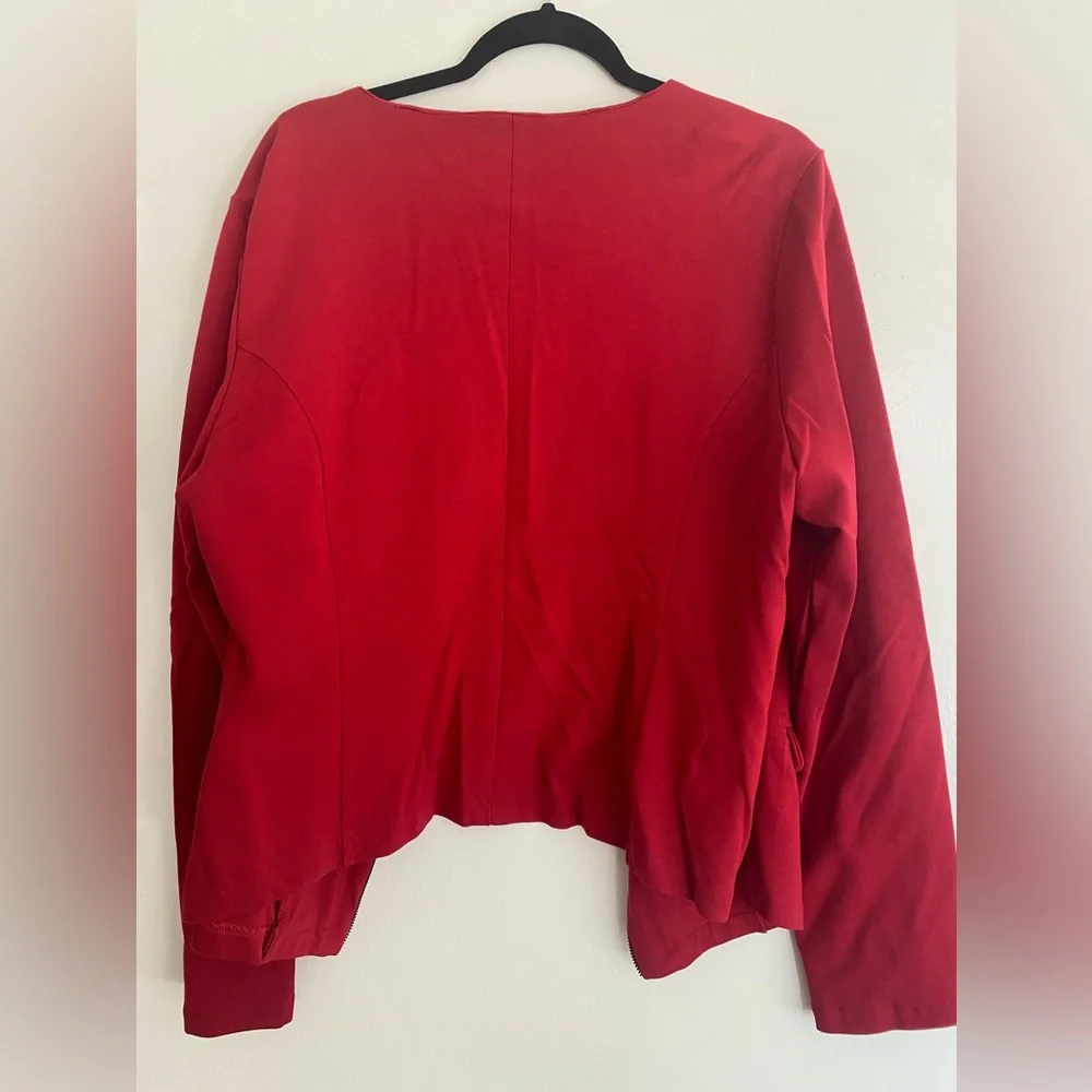 Red double zipper jacket - Picture 2 of 3